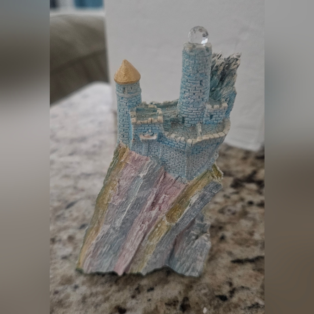 Colorful Thumbelina Castle Figurine With Crystal At Top 4" Tall